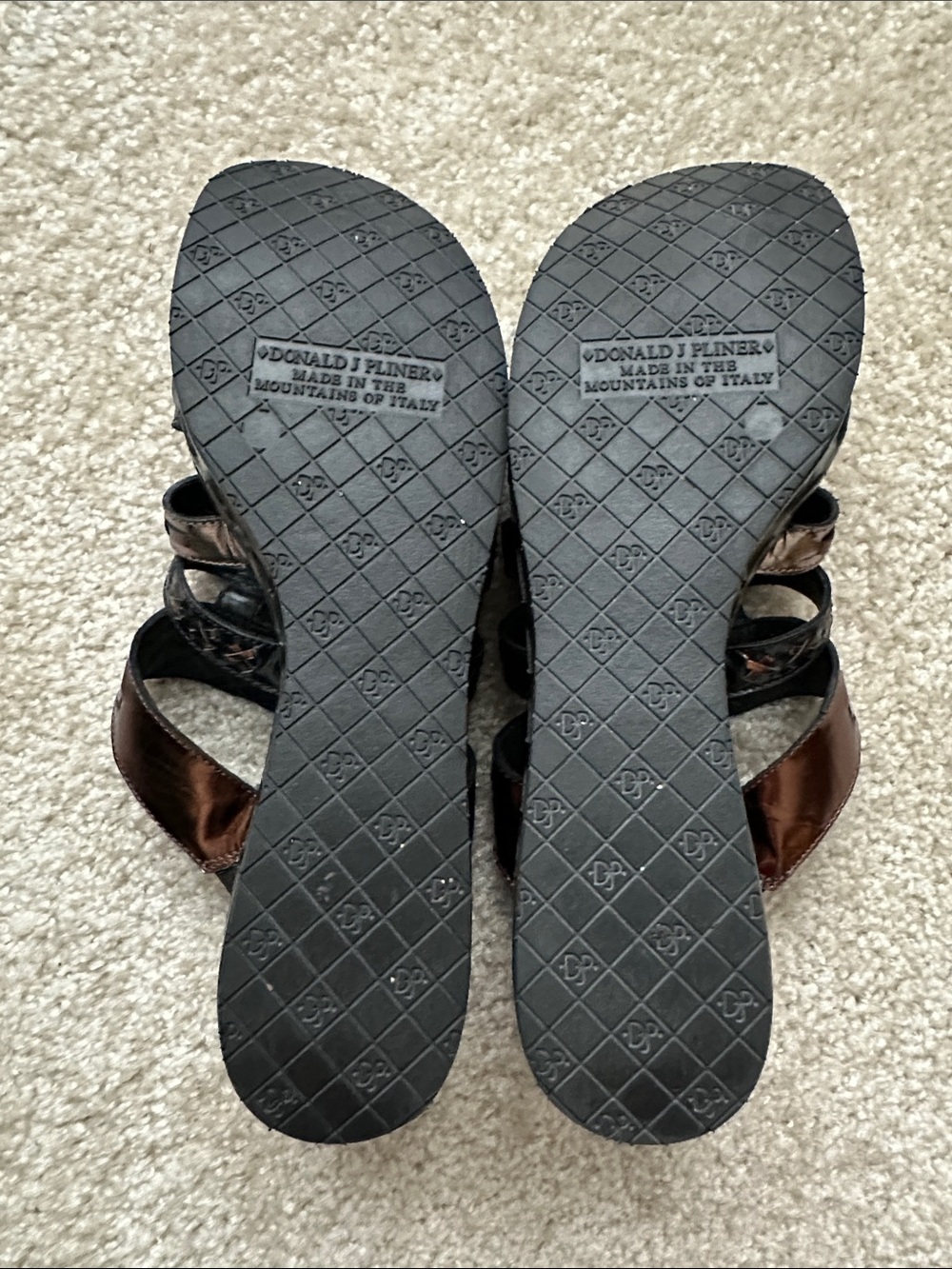 Donald J. Pliner Black and Brown Multi-Strap Wedge Slides - Picture 7 of 9